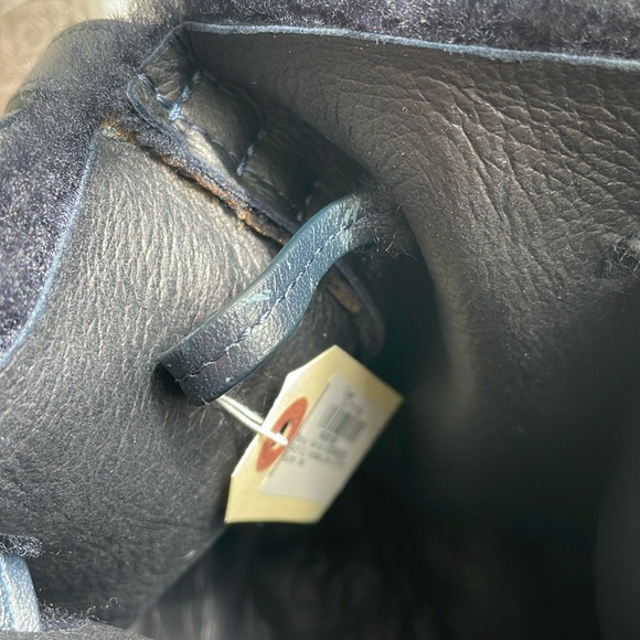 Mansur Gavriel Mini shearling leather Bucket Bag NAVY BLUE - Picture 4 of 7